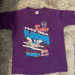 Vintage Charlotte Hornets tee.